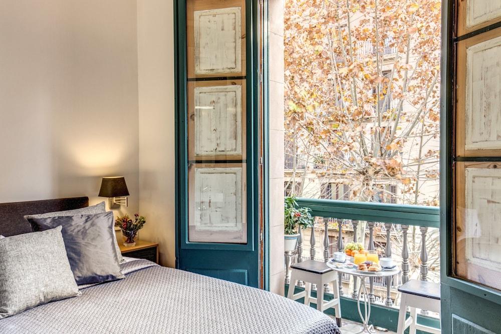 We Boutique Nocleg ze śniadaniem 3*