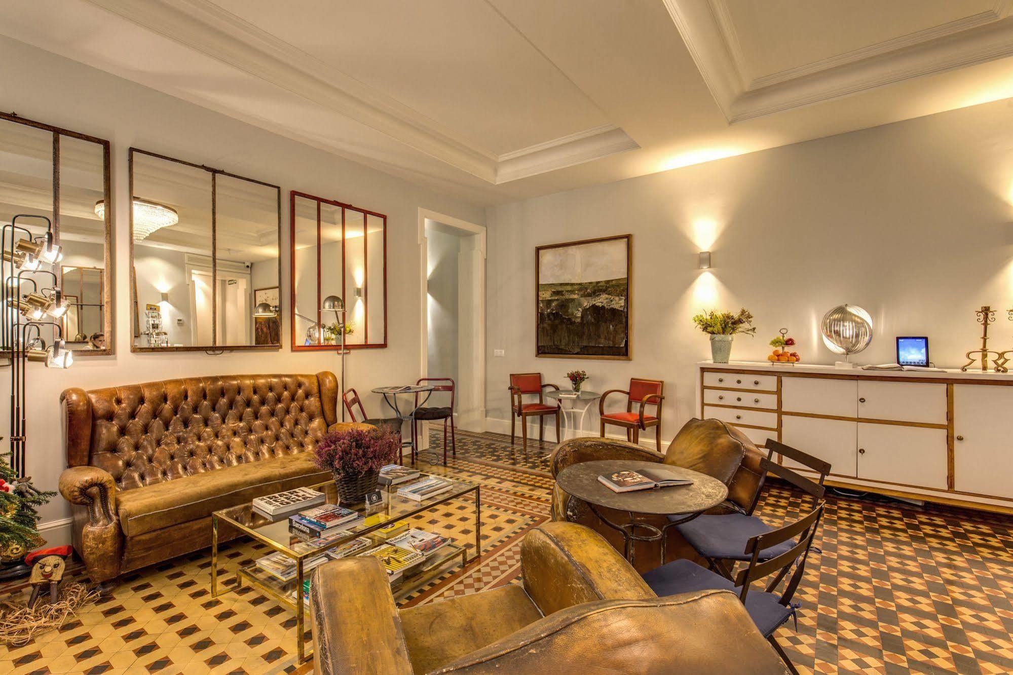 Nocleg ze śniadaniem We Boutique 3*